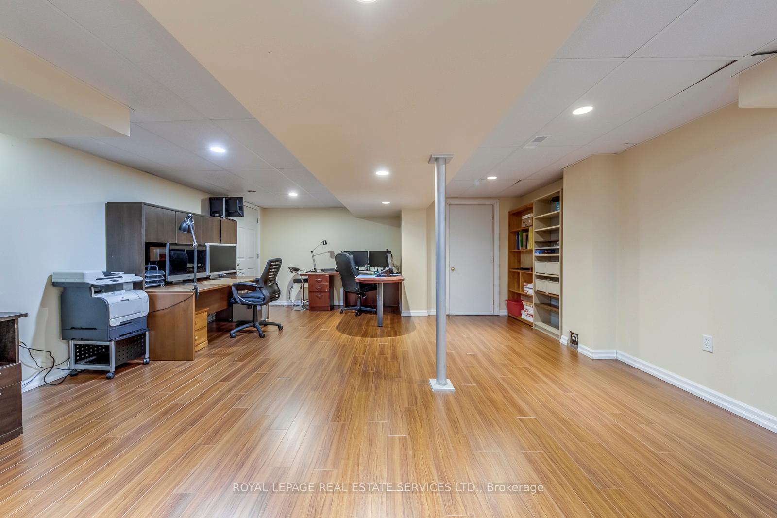 431 Burloak Drive