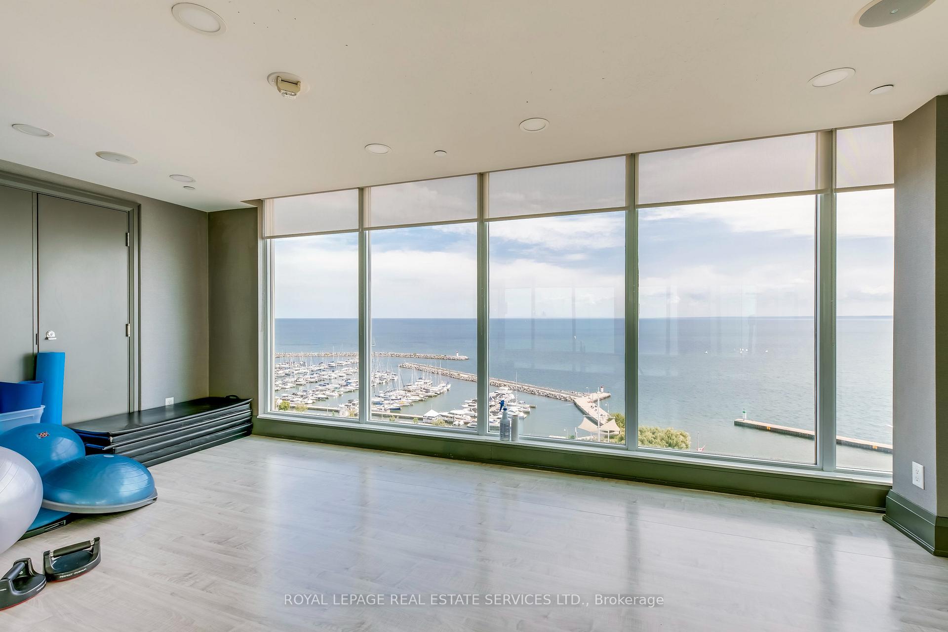 11 Bronte Road 427