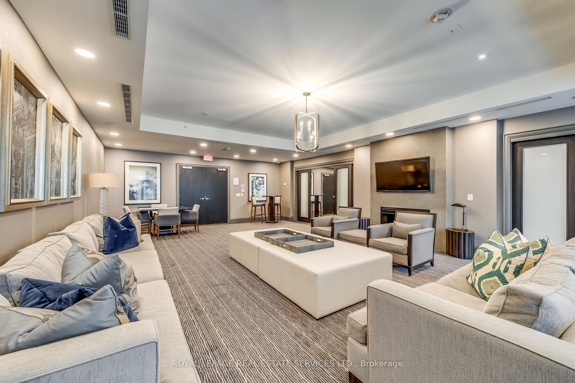 11 Bronte Road 427