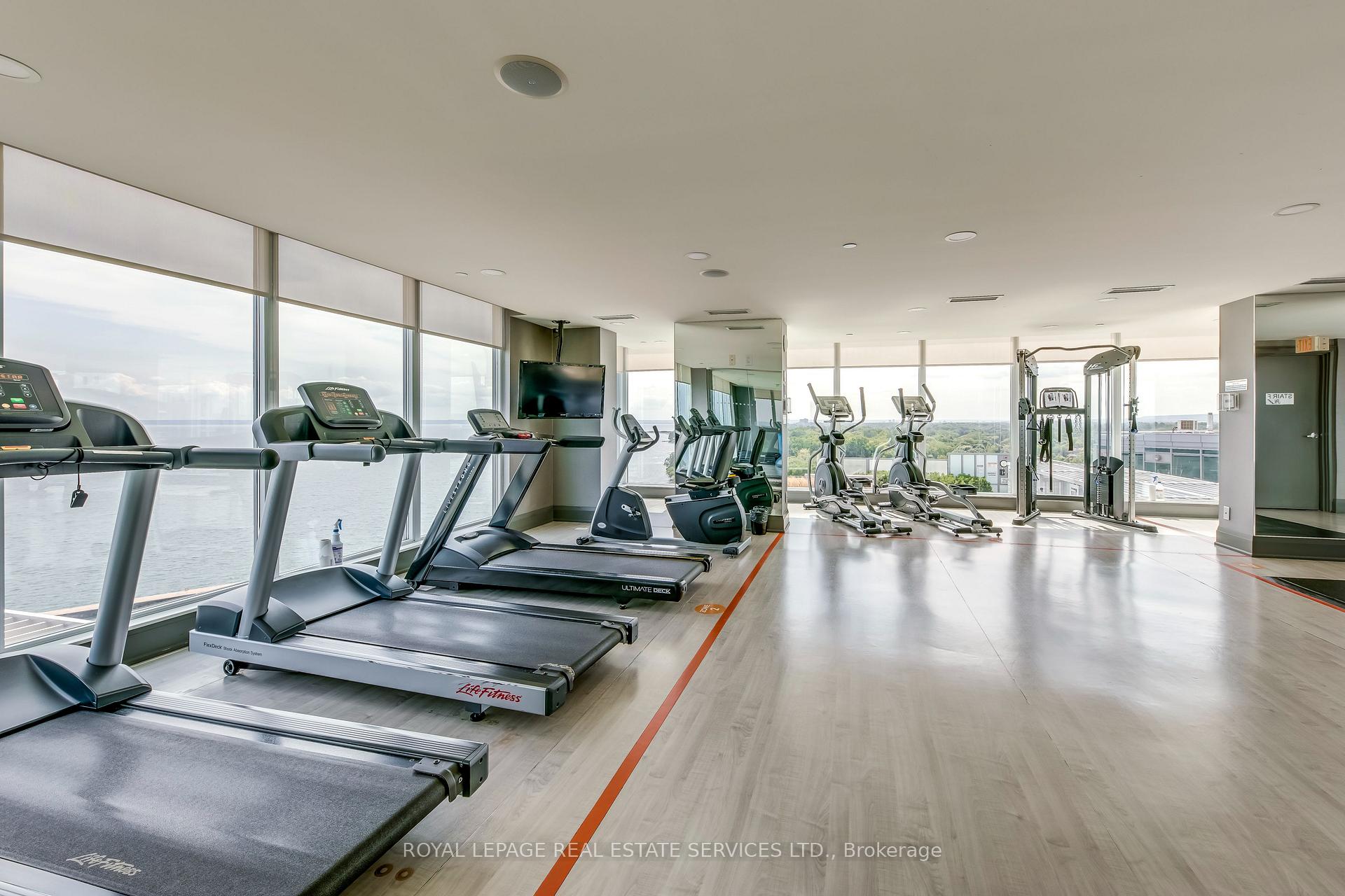 11 Bronte Road 427