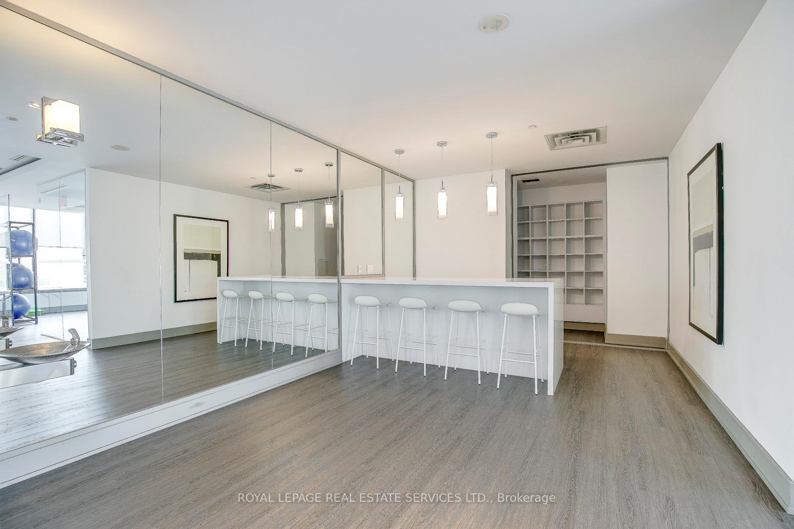 4011 Brickstone Mews 3908
