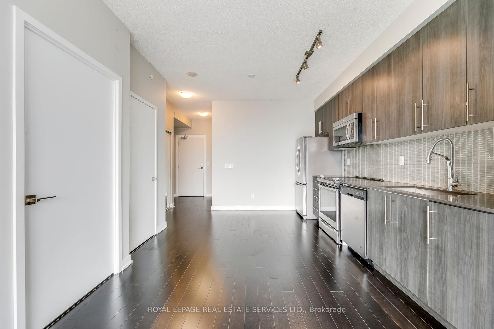 4011 Brickstone Mews 3908