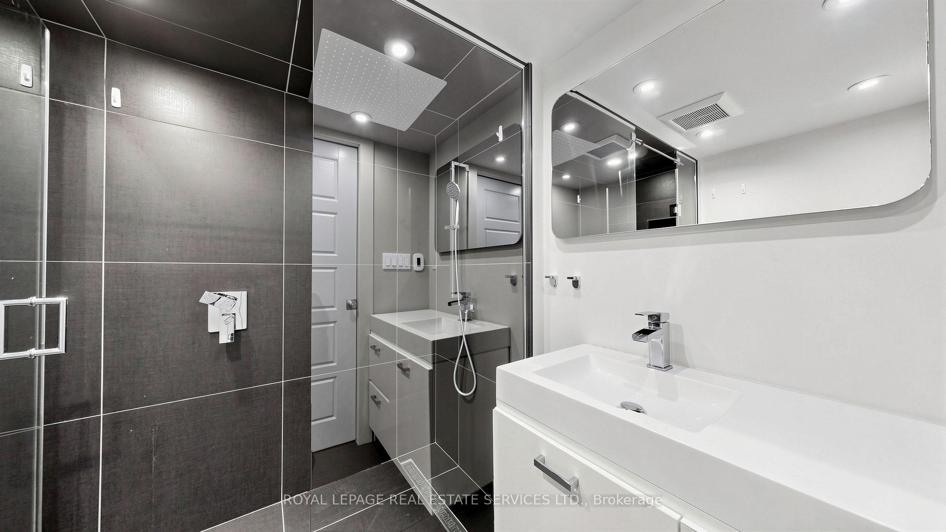 285 Bronte Road