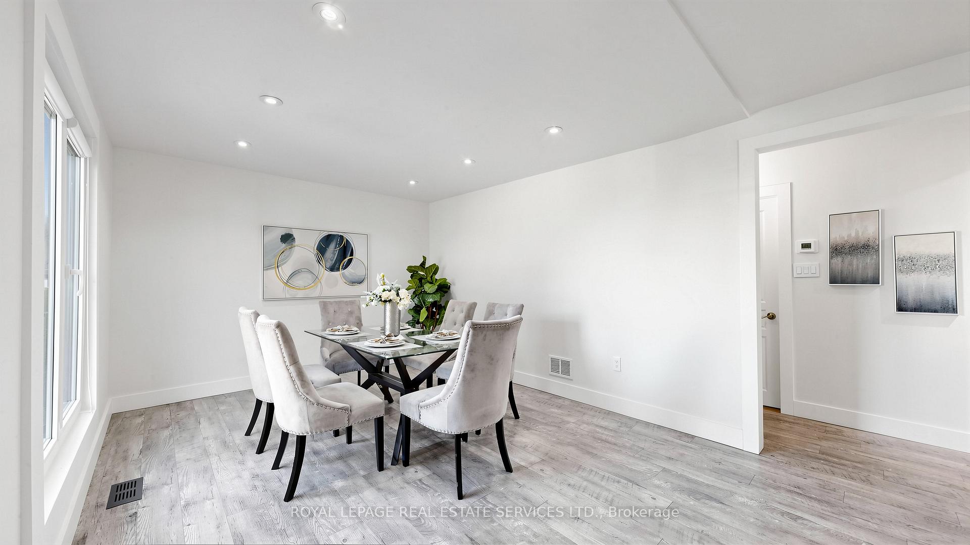 285 Bronte Road