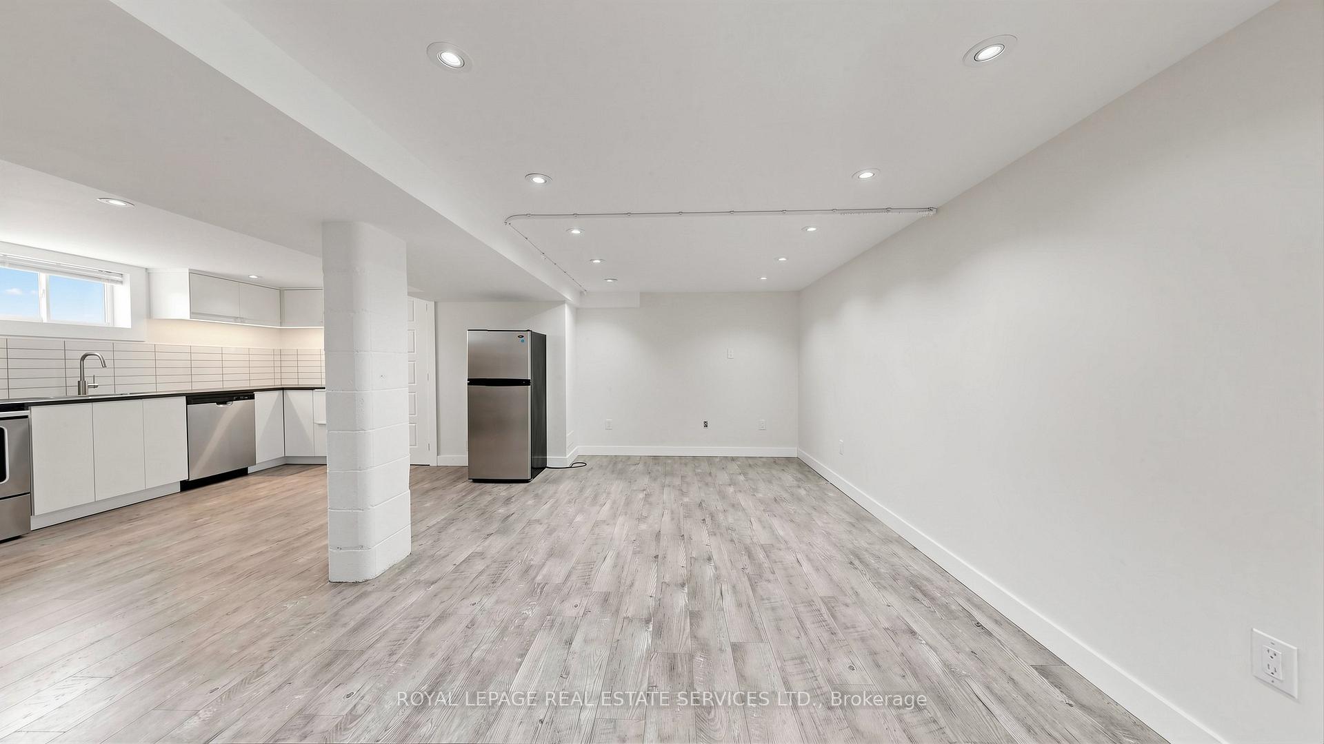 285 Bronte Road