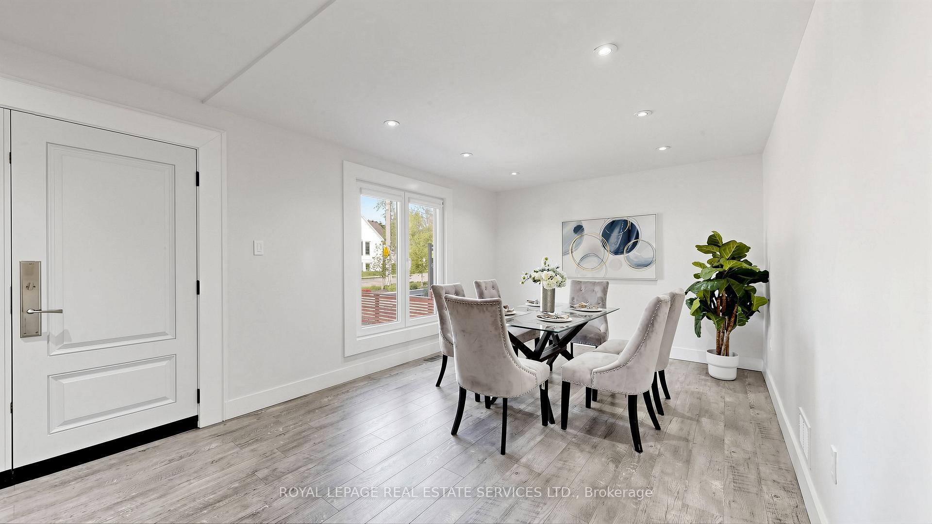 285 Bronte Road
