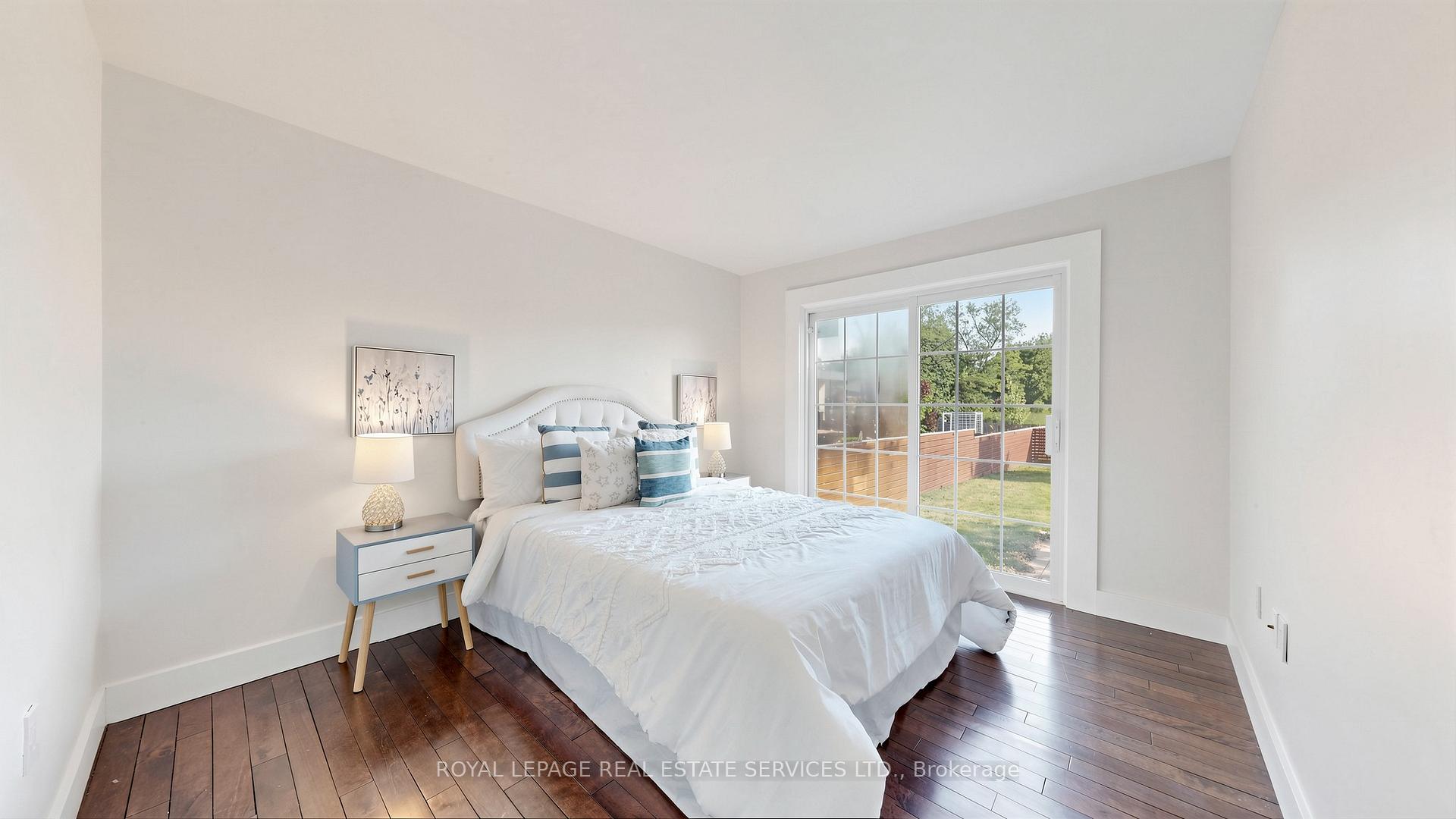 285 Bronte Road
