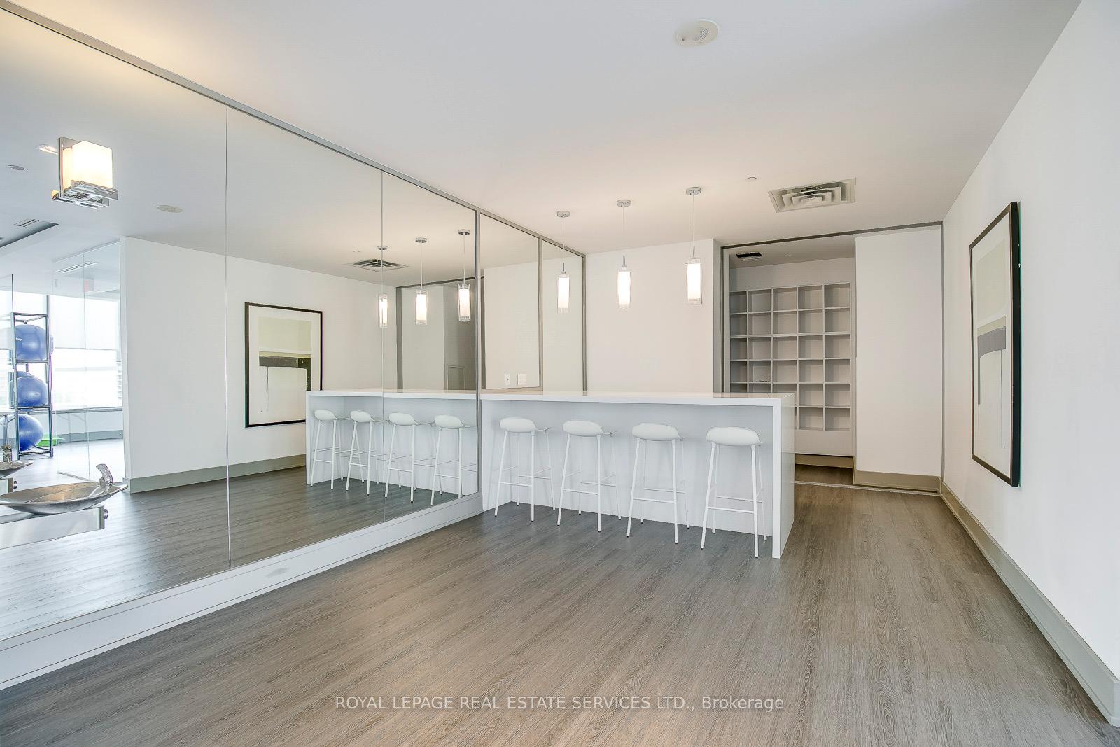 510 Curran Place 610