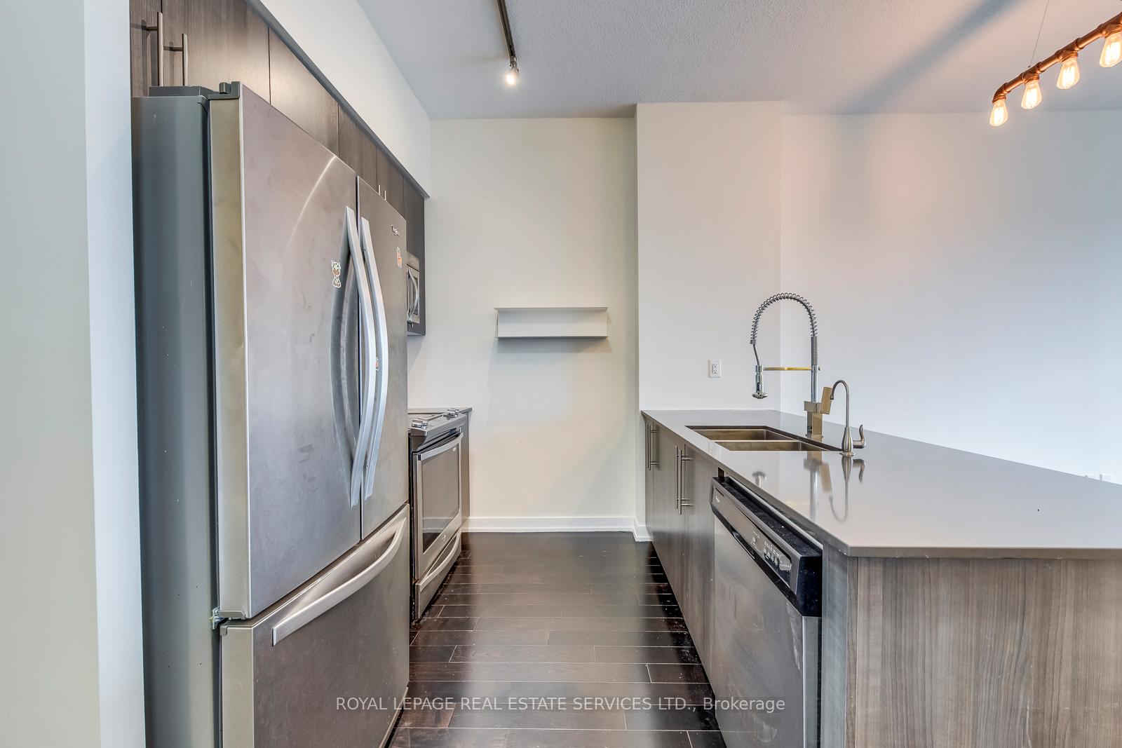 510 Curran Place 610