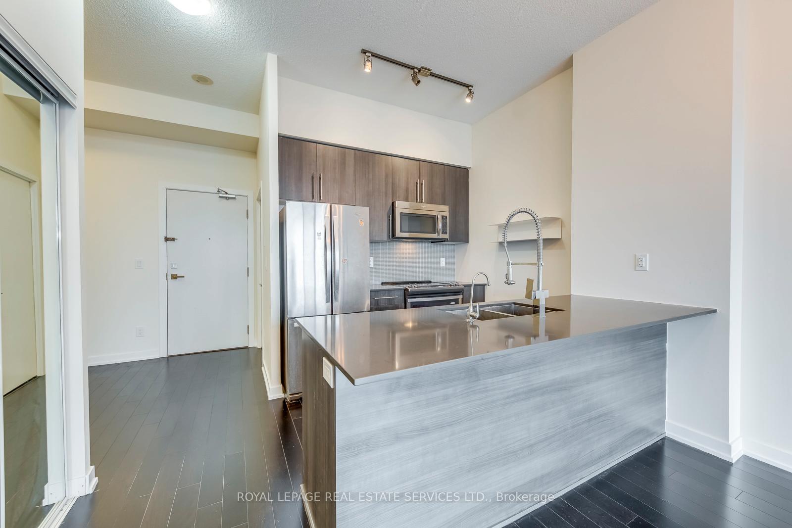 510 Curran Place 610
