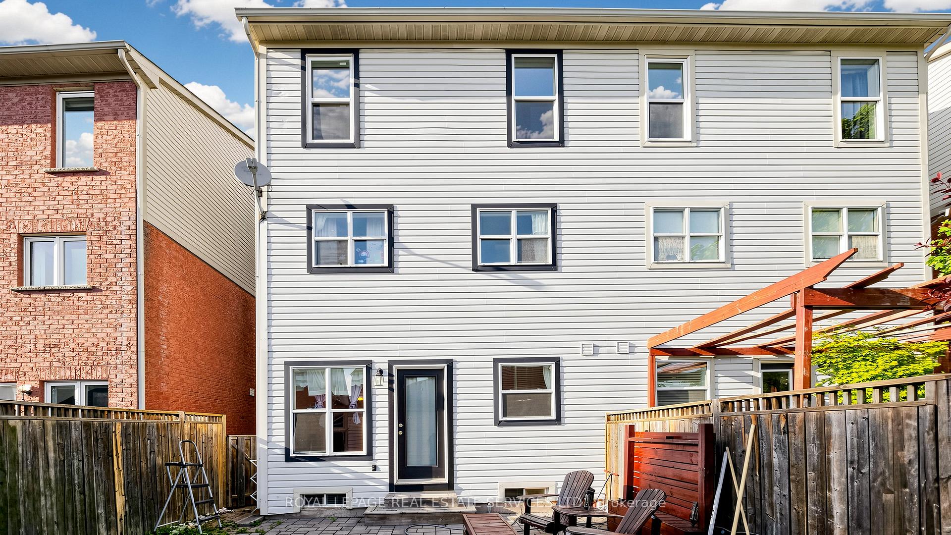 100 GEORGIAN Drive