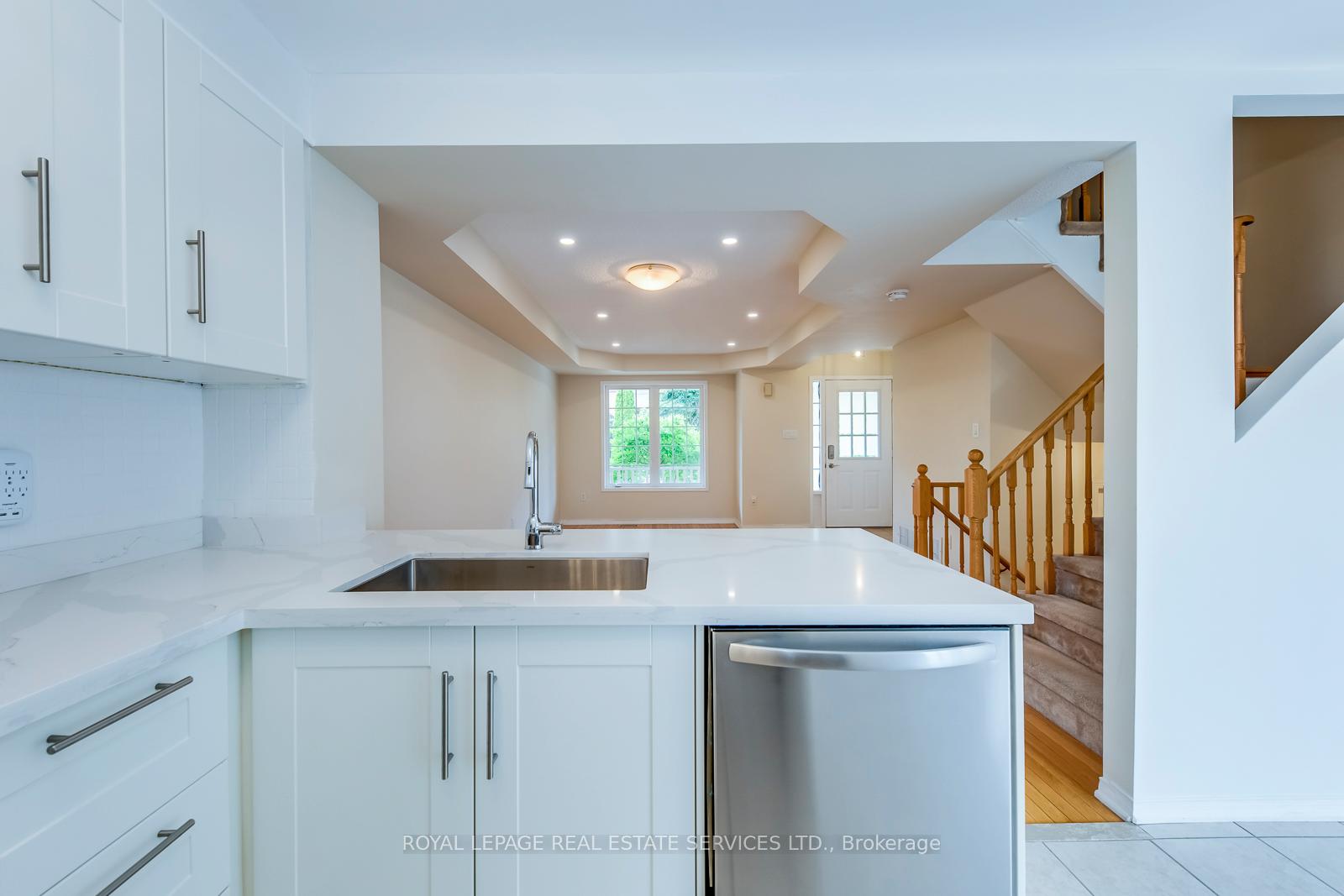 204 Roxton Road