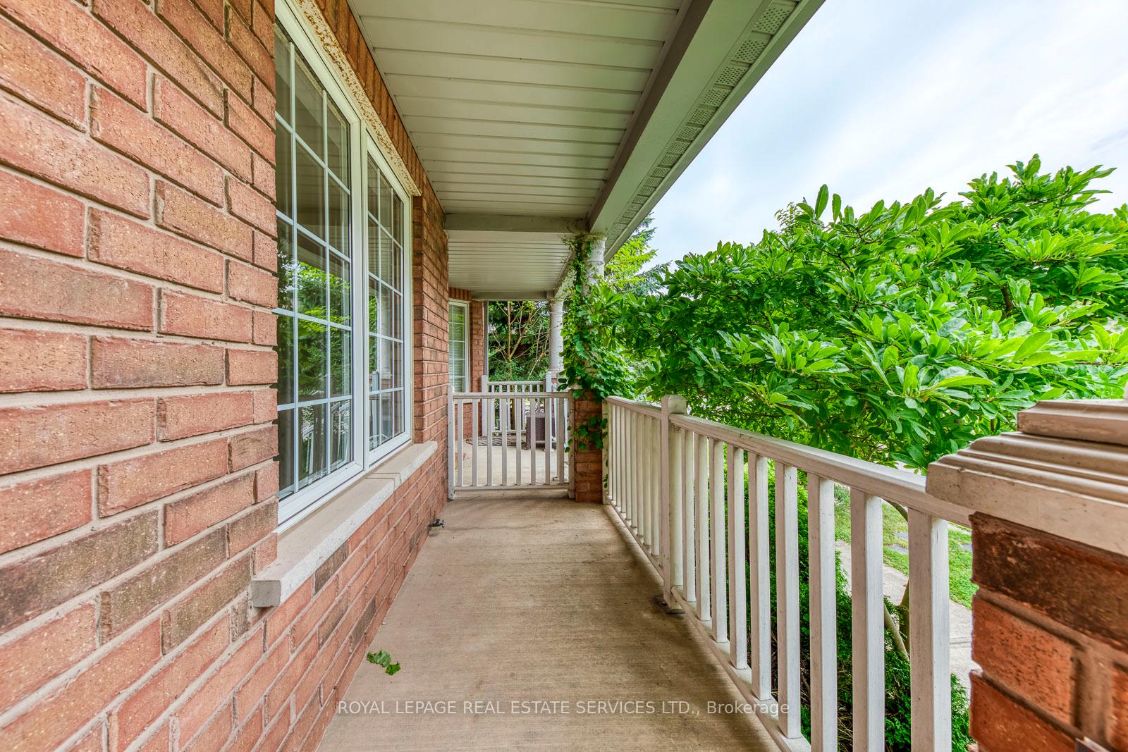 204 Roxton Road