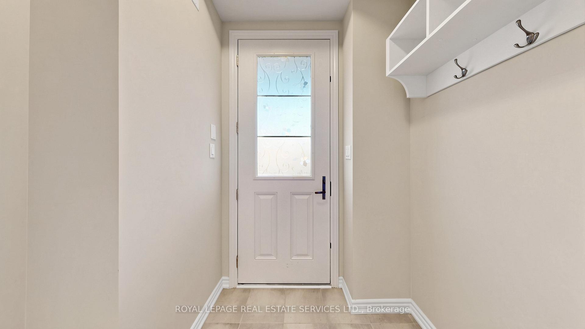 1413 Oakmont Common
