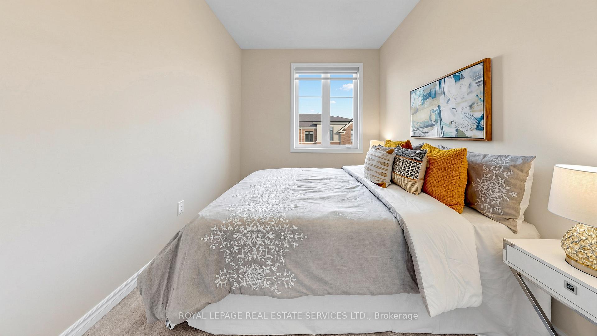 1413 Oakmont Common