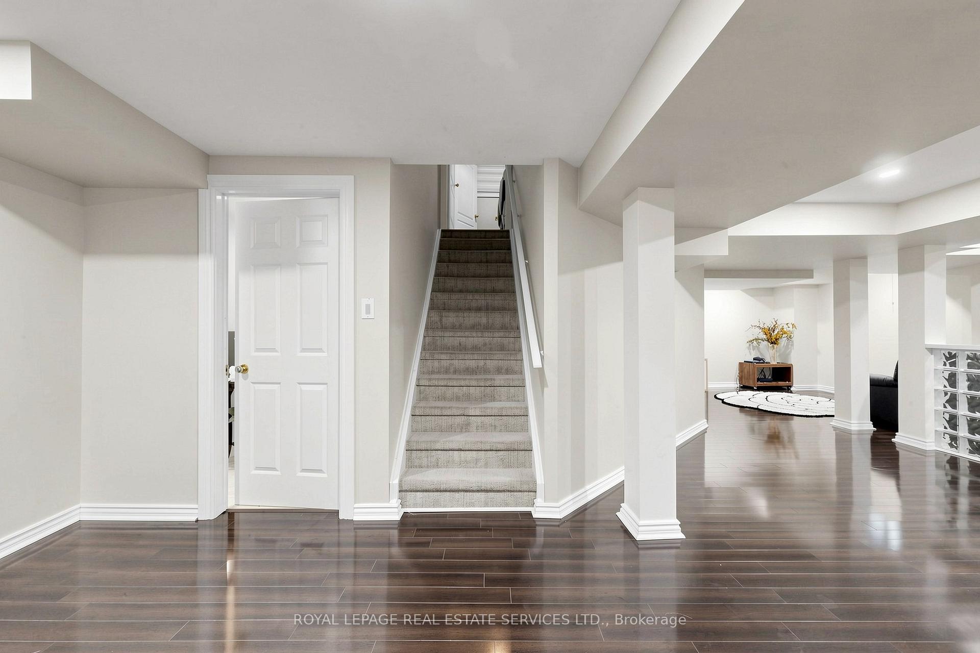 2353 Woodcrest Drive
