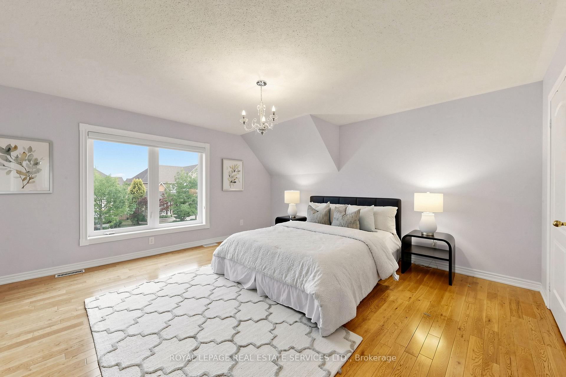 2353 Woodcrest Drive