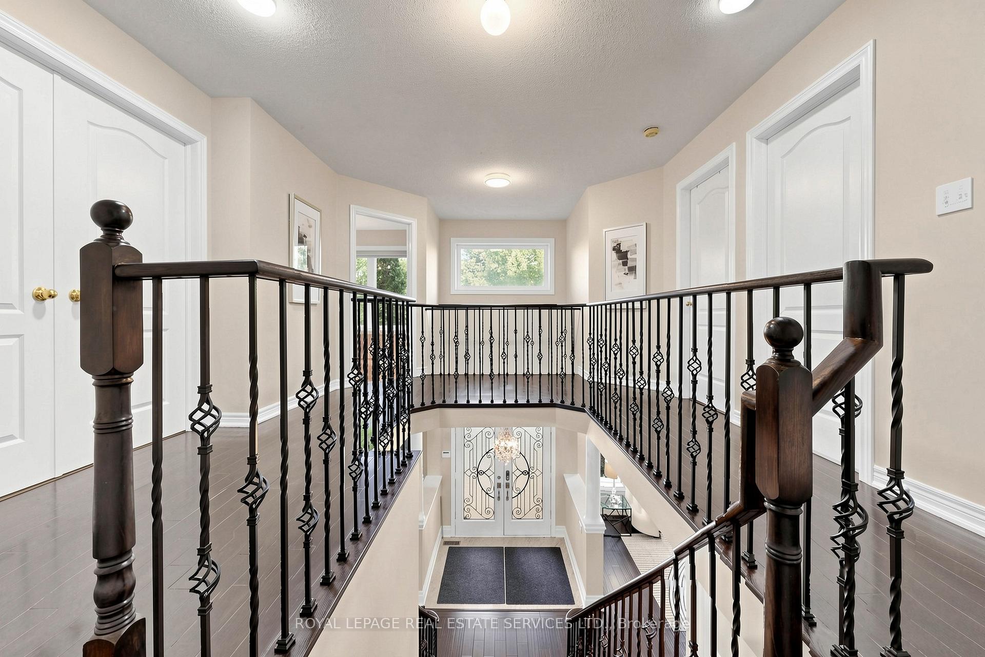 2353 Woodcrest Drive