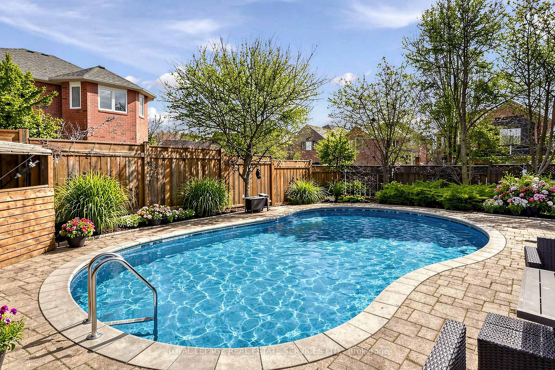 2353 Woodcrest Drive