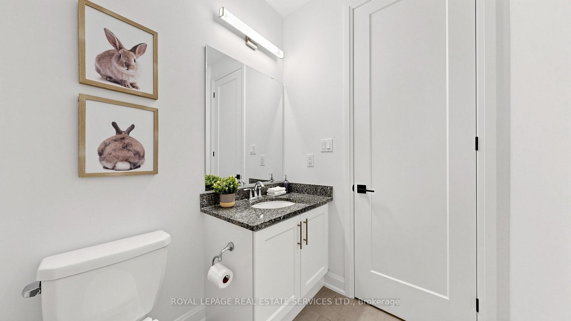 1527 Varelas Passage