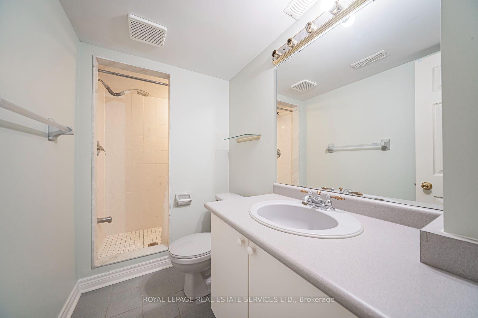2250 Rockingham Drive 38