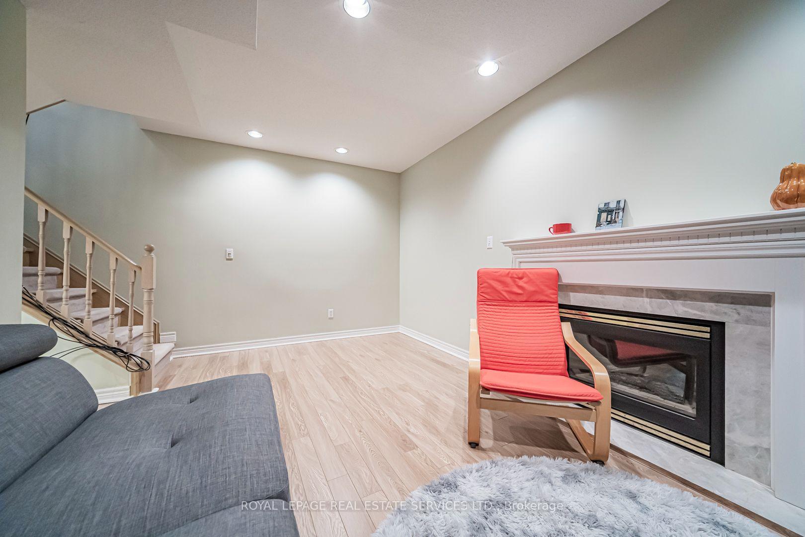 2250 Rockingham Drive 38