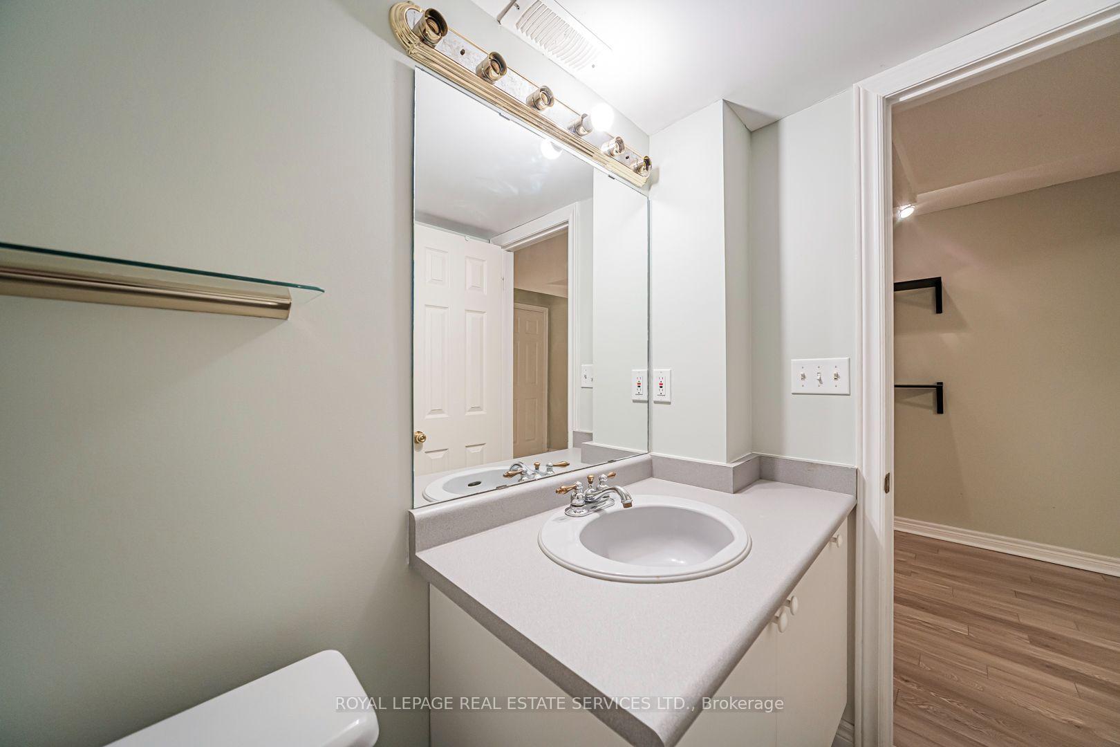 2250 Rockingham Drive 38