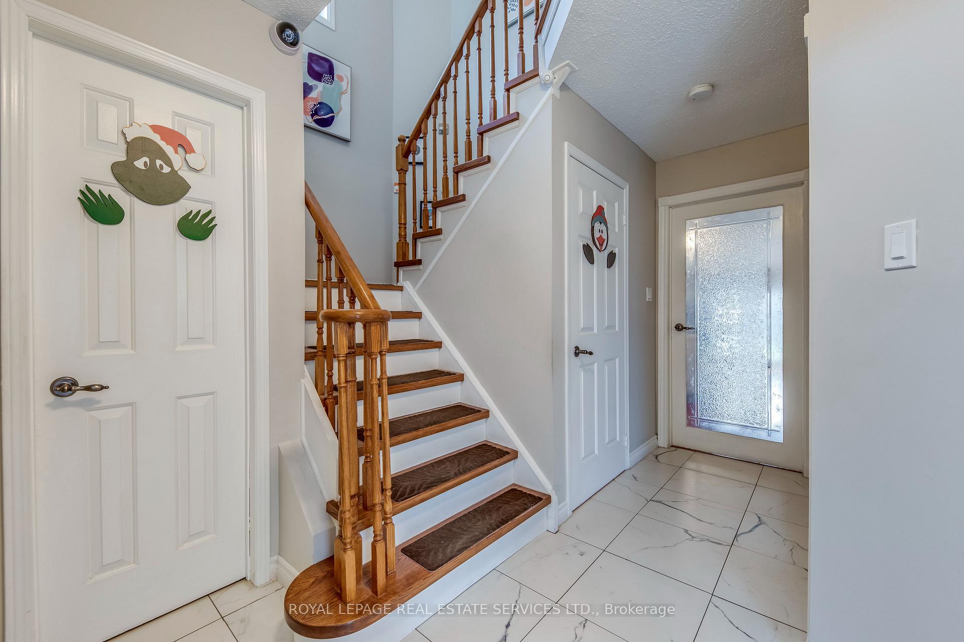3390 Chartrand Crescent