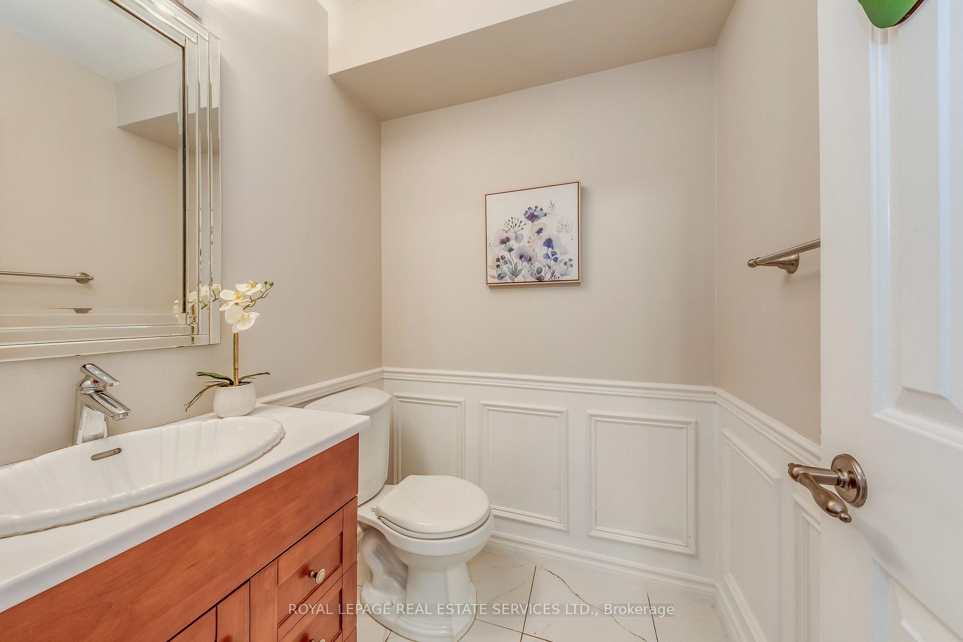 3390 Chartrand Crescent