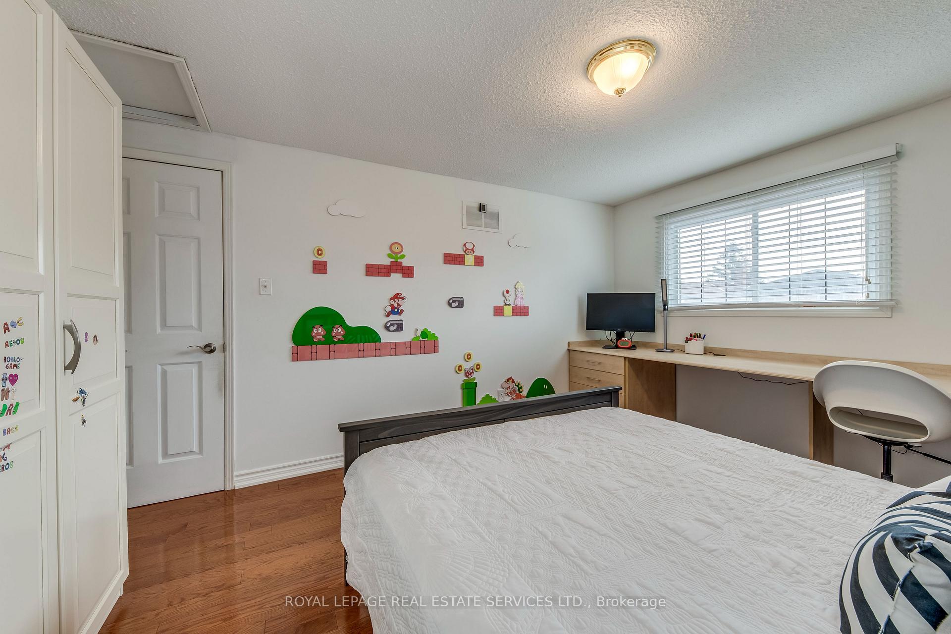 3390 Chartrand Crescent