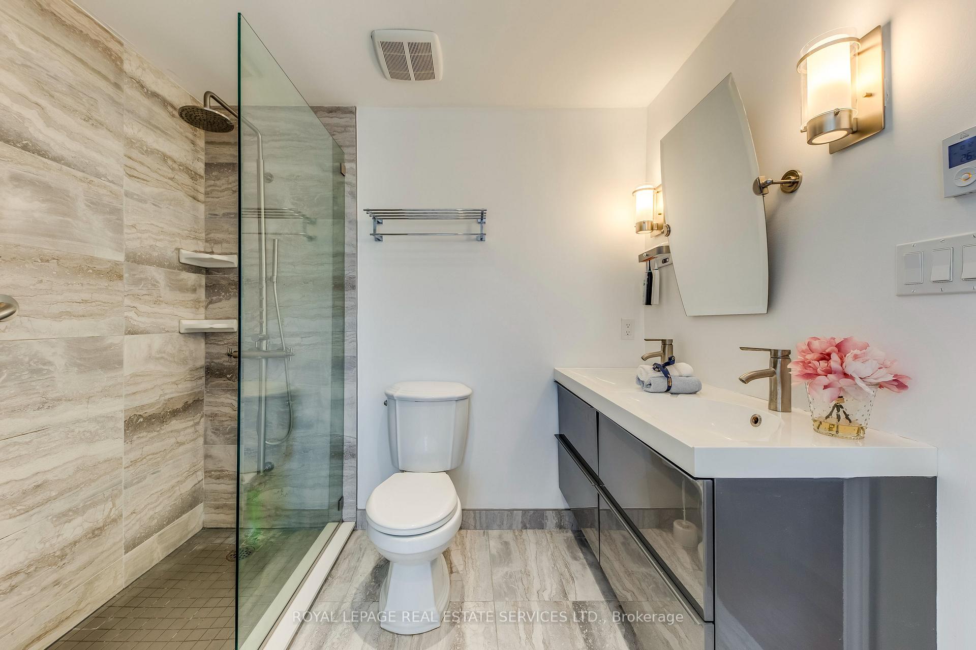 3390 Chartrand Crescent