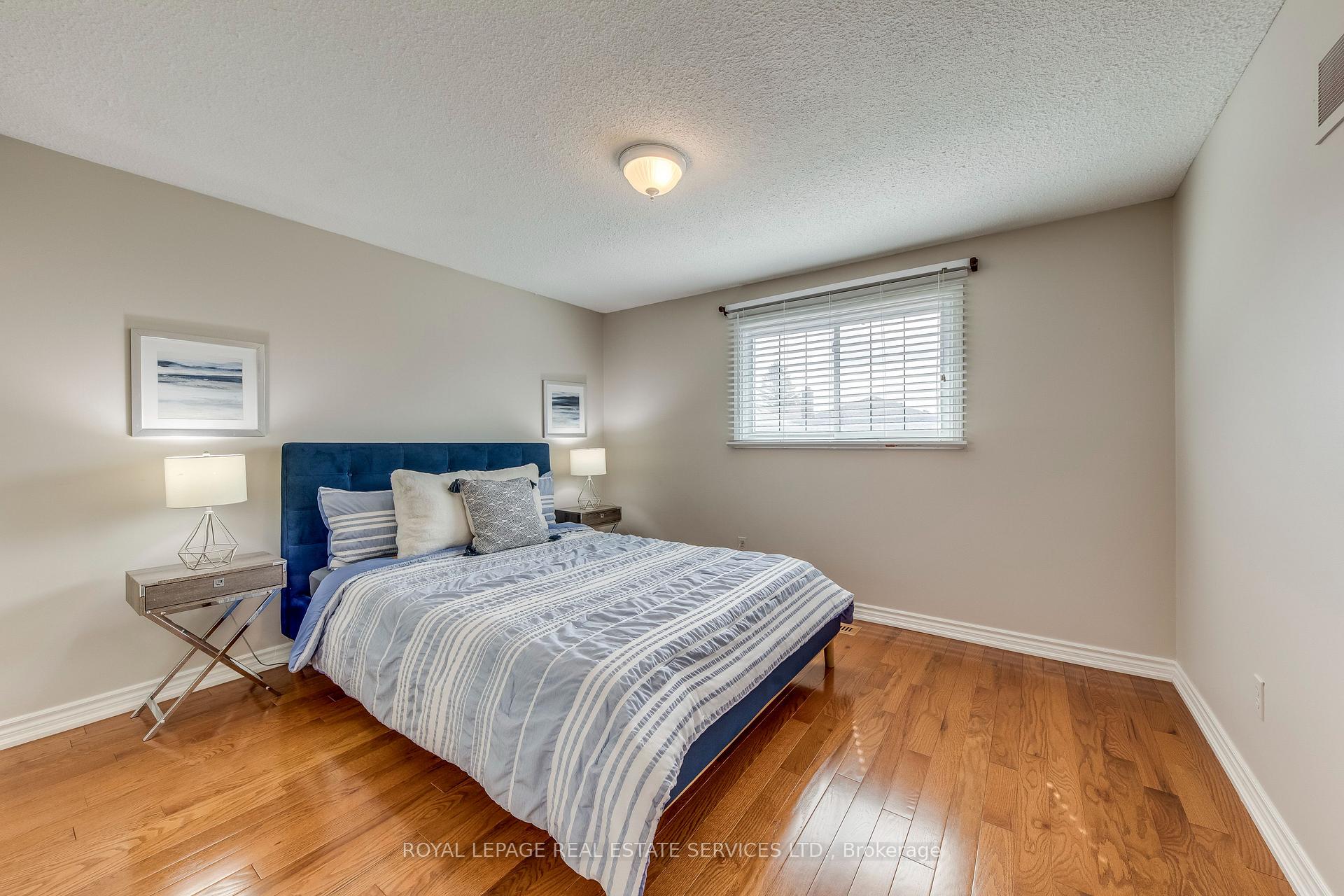 3390 Chartrand Crescent