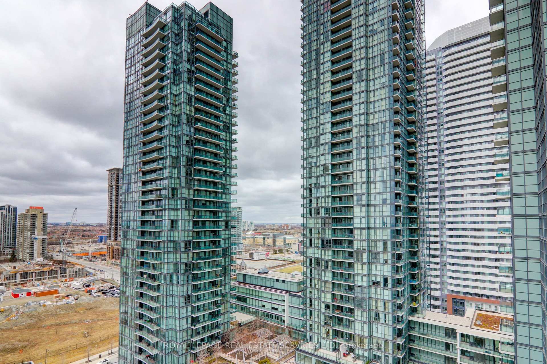 4055 Parkside Village Drive 1816
