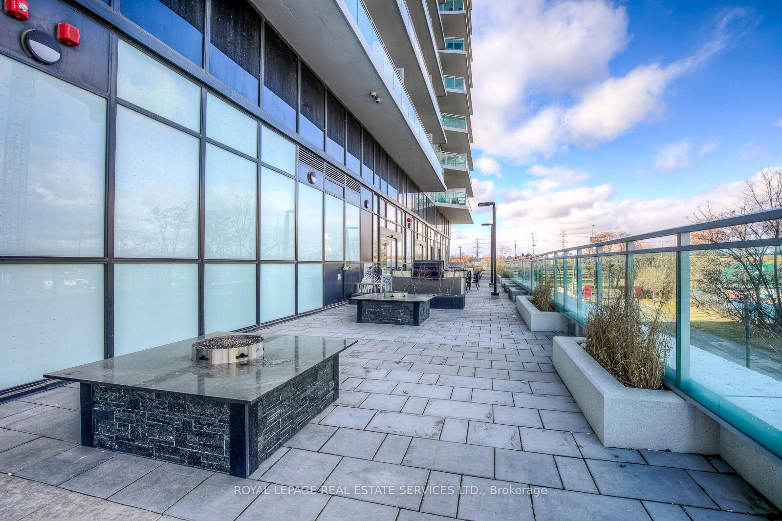 33 Shore Breeze Drive 3706, Toronto Unit: 3706