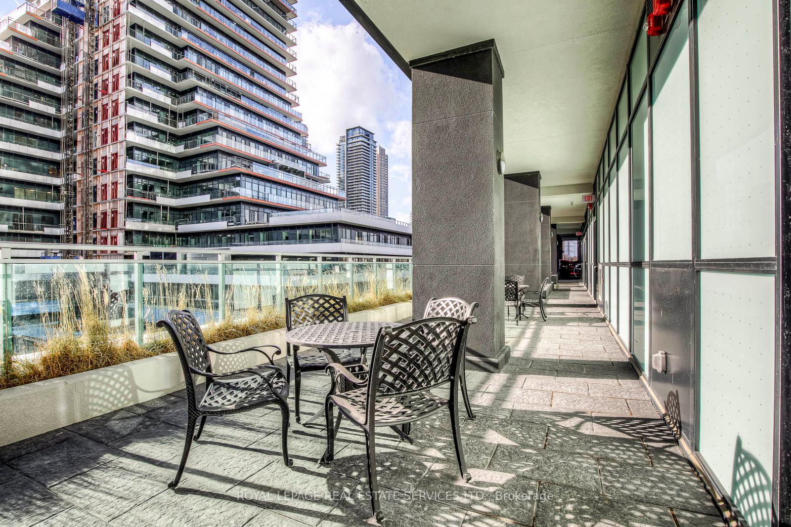 33 Shore Breeze Drive 3706, Toronto Unit: 3706