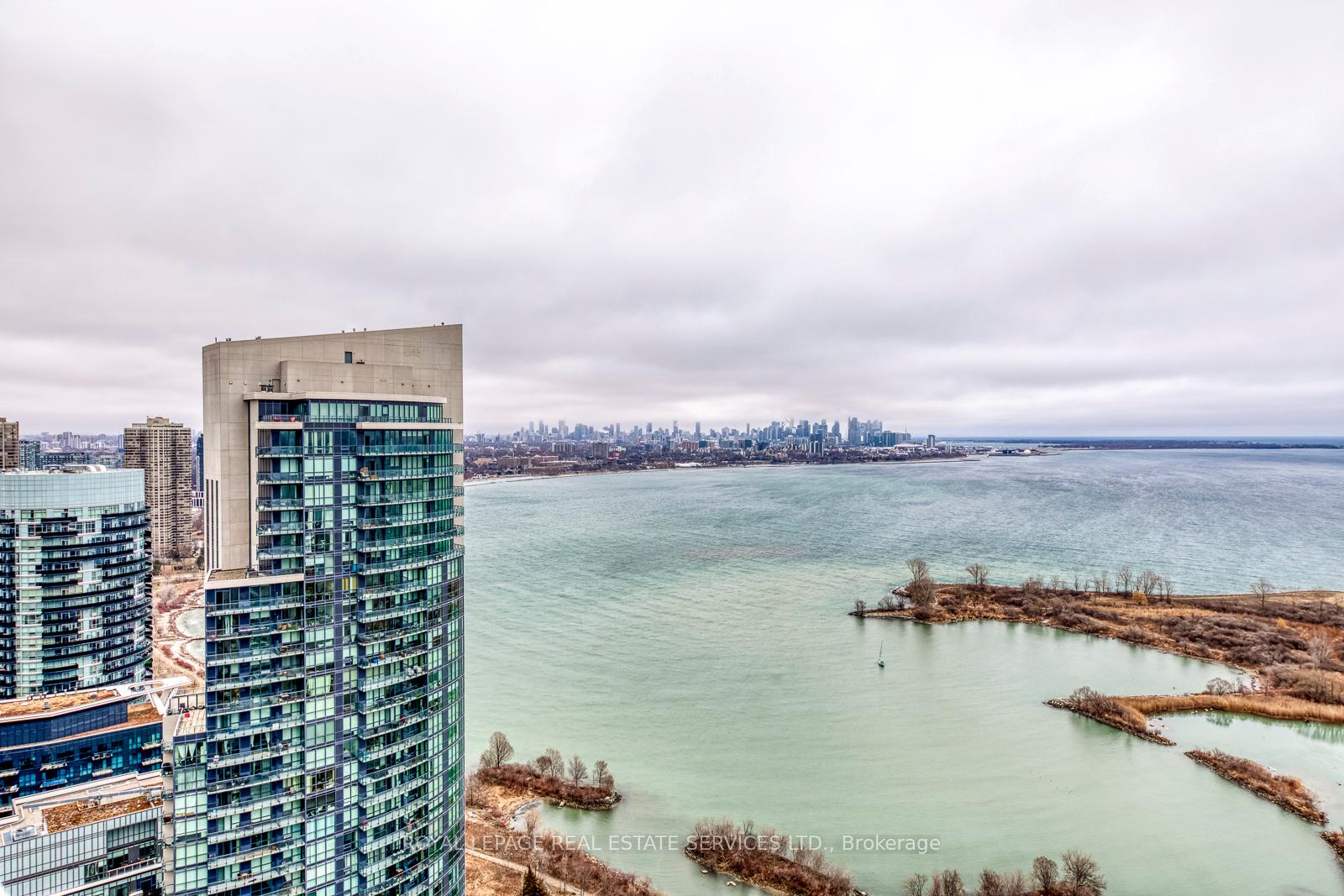 33 Shore Breeze Drive 3706, Toronto Unit: 3706