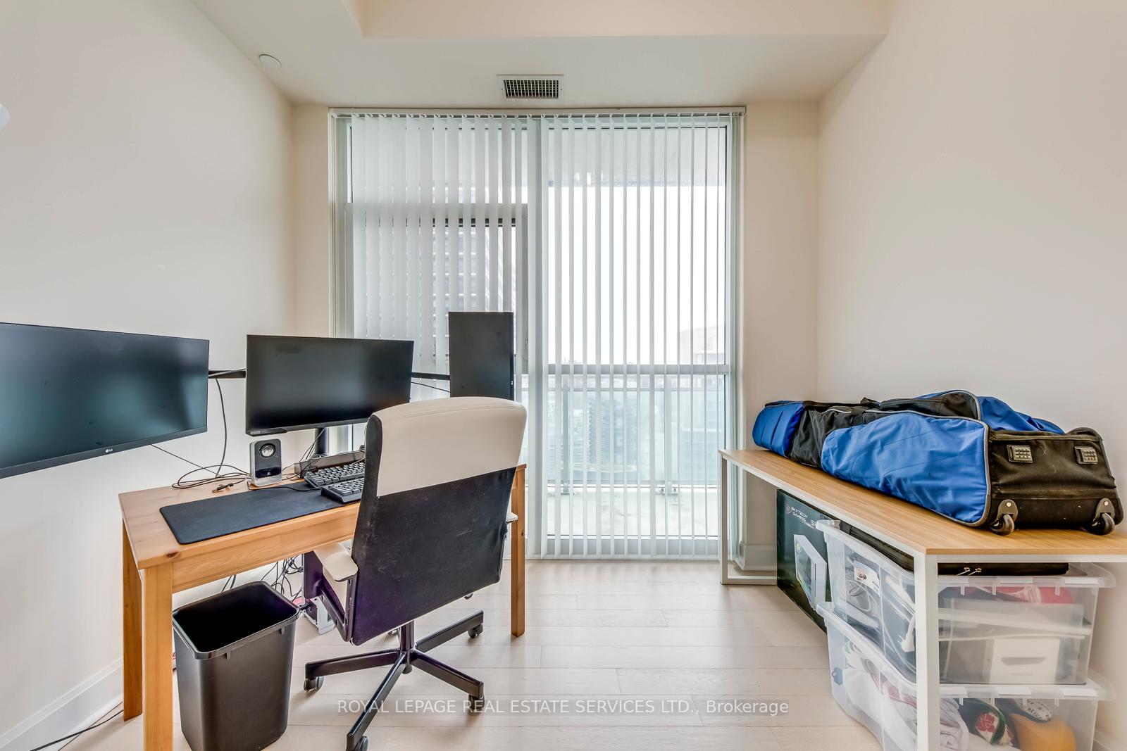 33 Shore Breeze Drive 3706, Toronto Unit: 3706