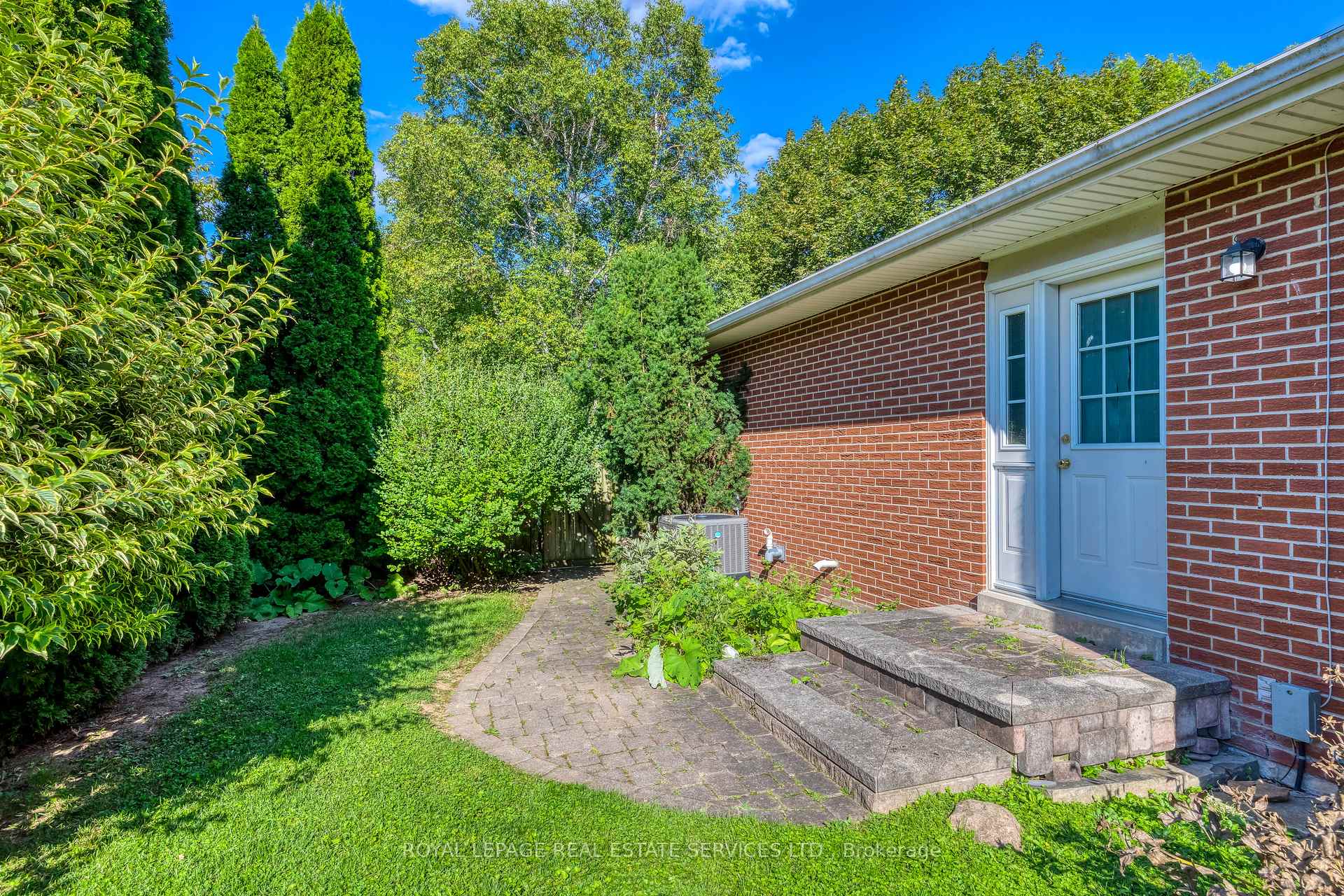 130 Solingate Drive