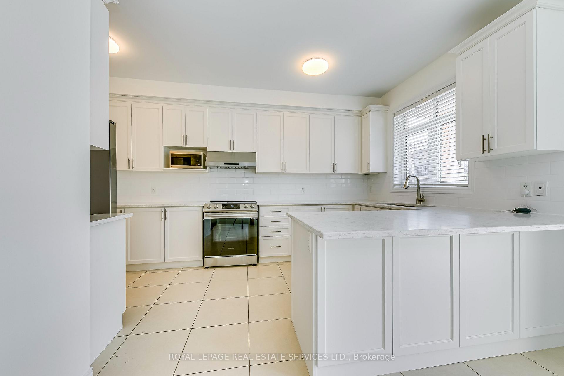 3072 Eberly Woods Drive