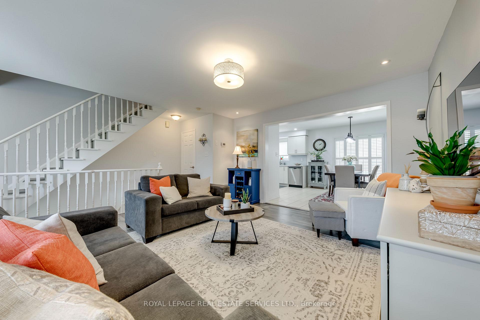 2360 Parkhaven Boulevard 17