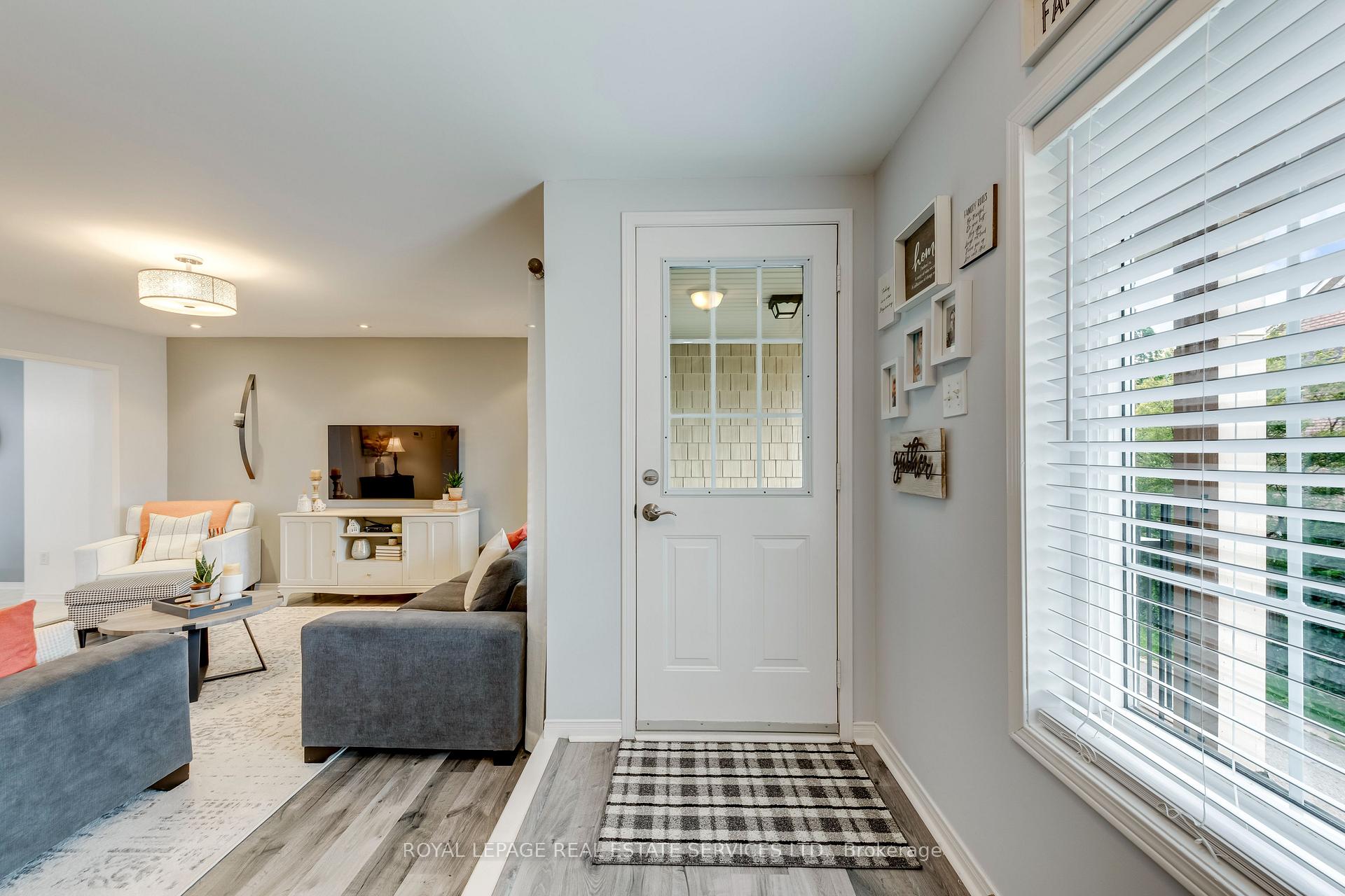 2360 Parkhaven Boulevard 17