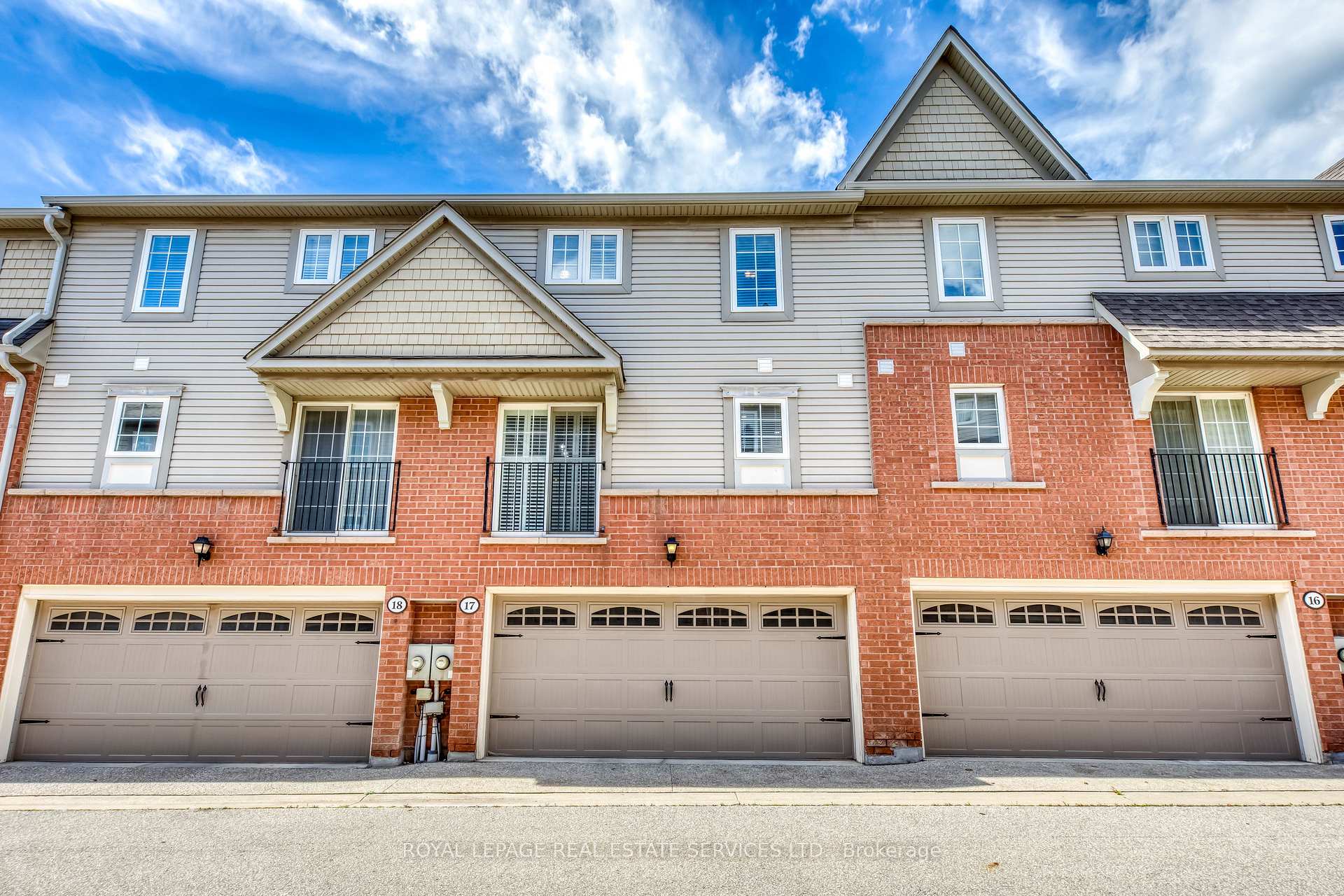 2360 Parkhaven Boulevard 17