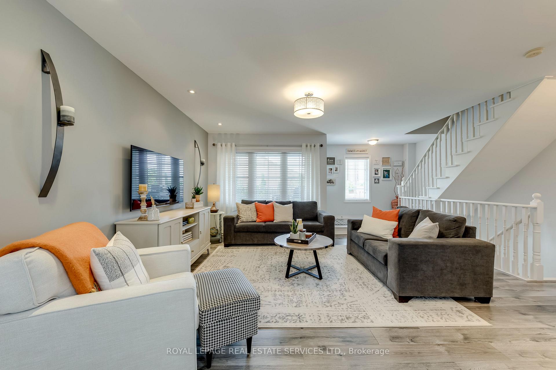 2360 Parkhaven Boulevard 17