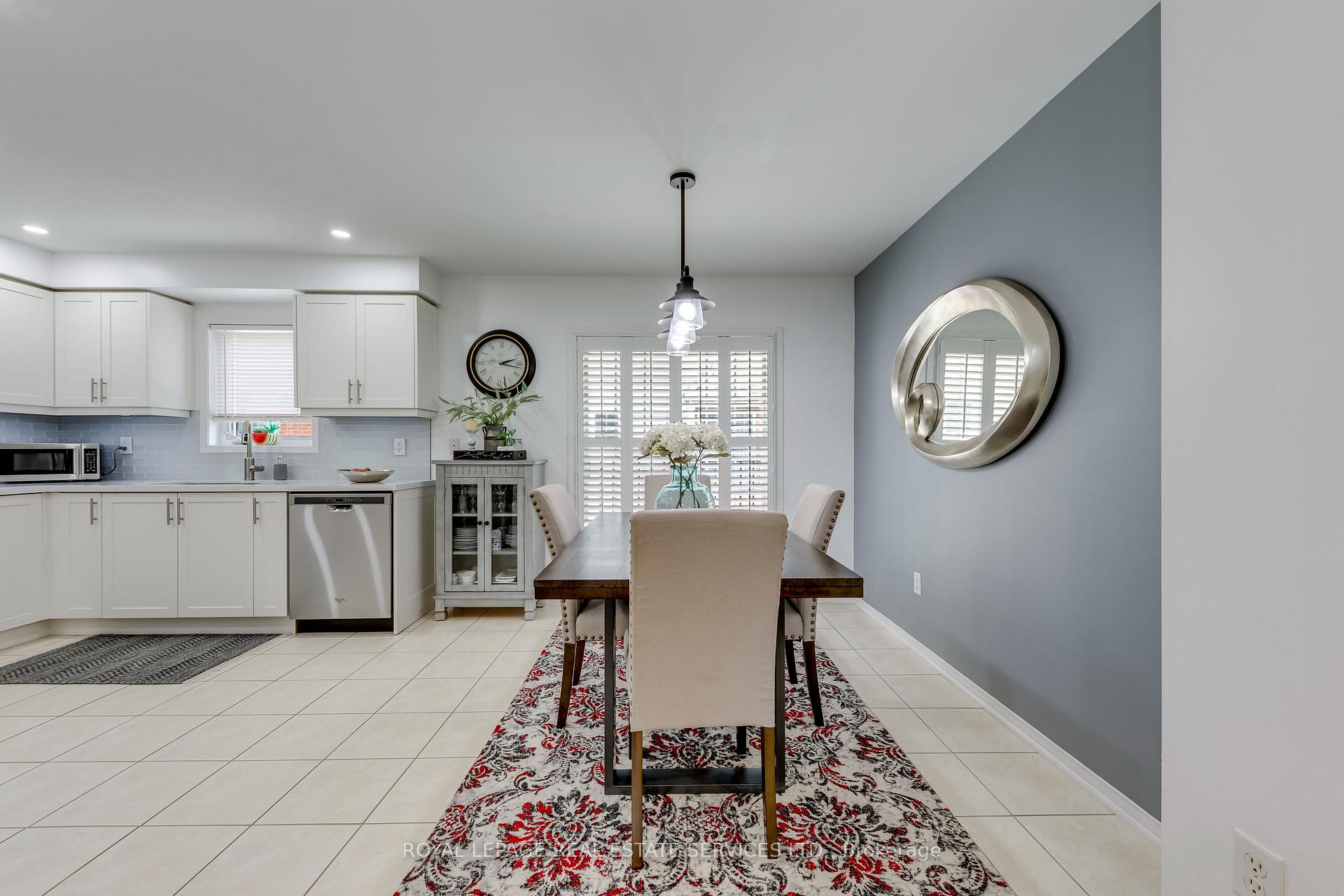 2360 Parkhaven Boulevard 17
