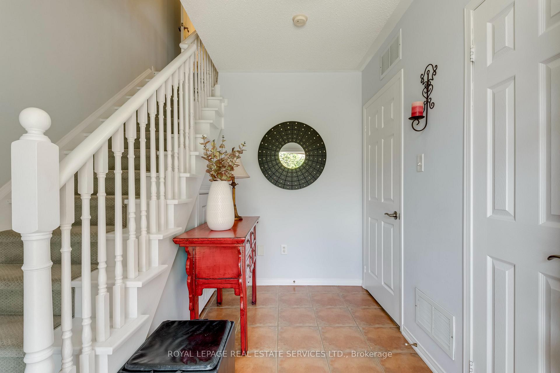 2360 Parkhaven Boulevard 17