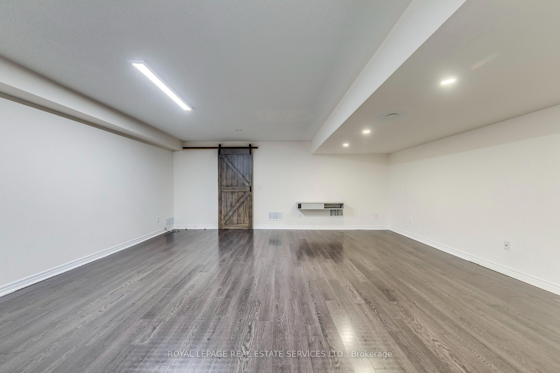 3117 Neyagawa Boulevard