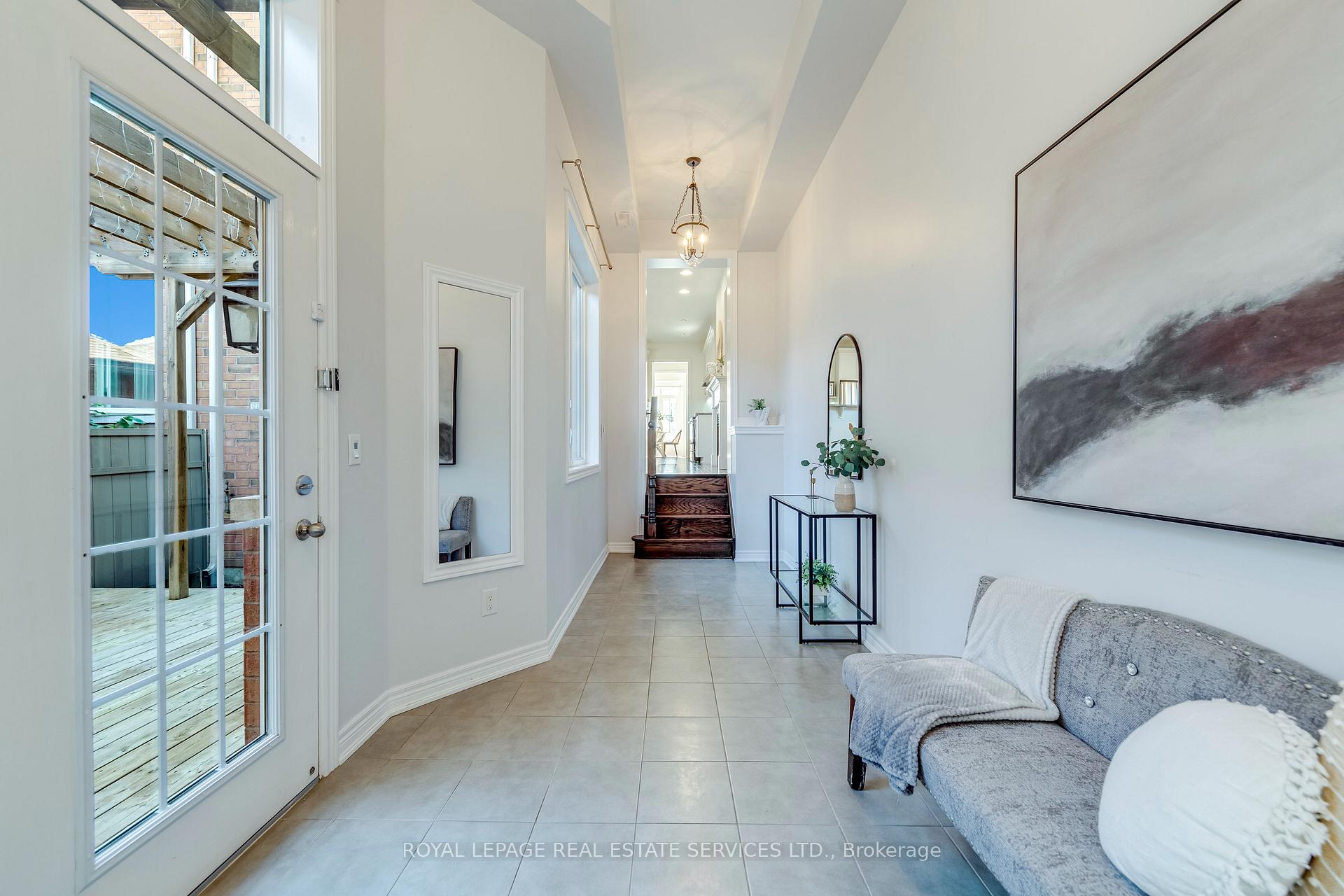 3117 Neyagawa Boulevard