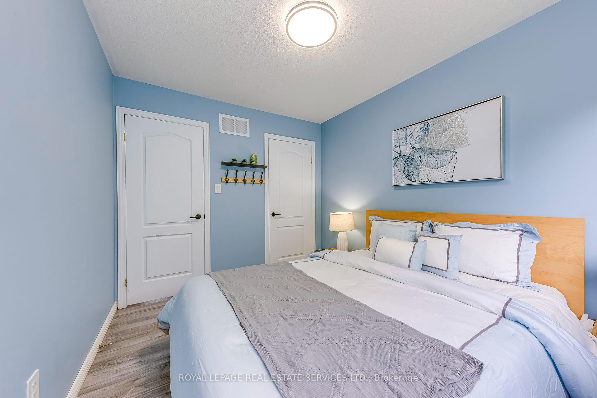 7 Southside Place #12