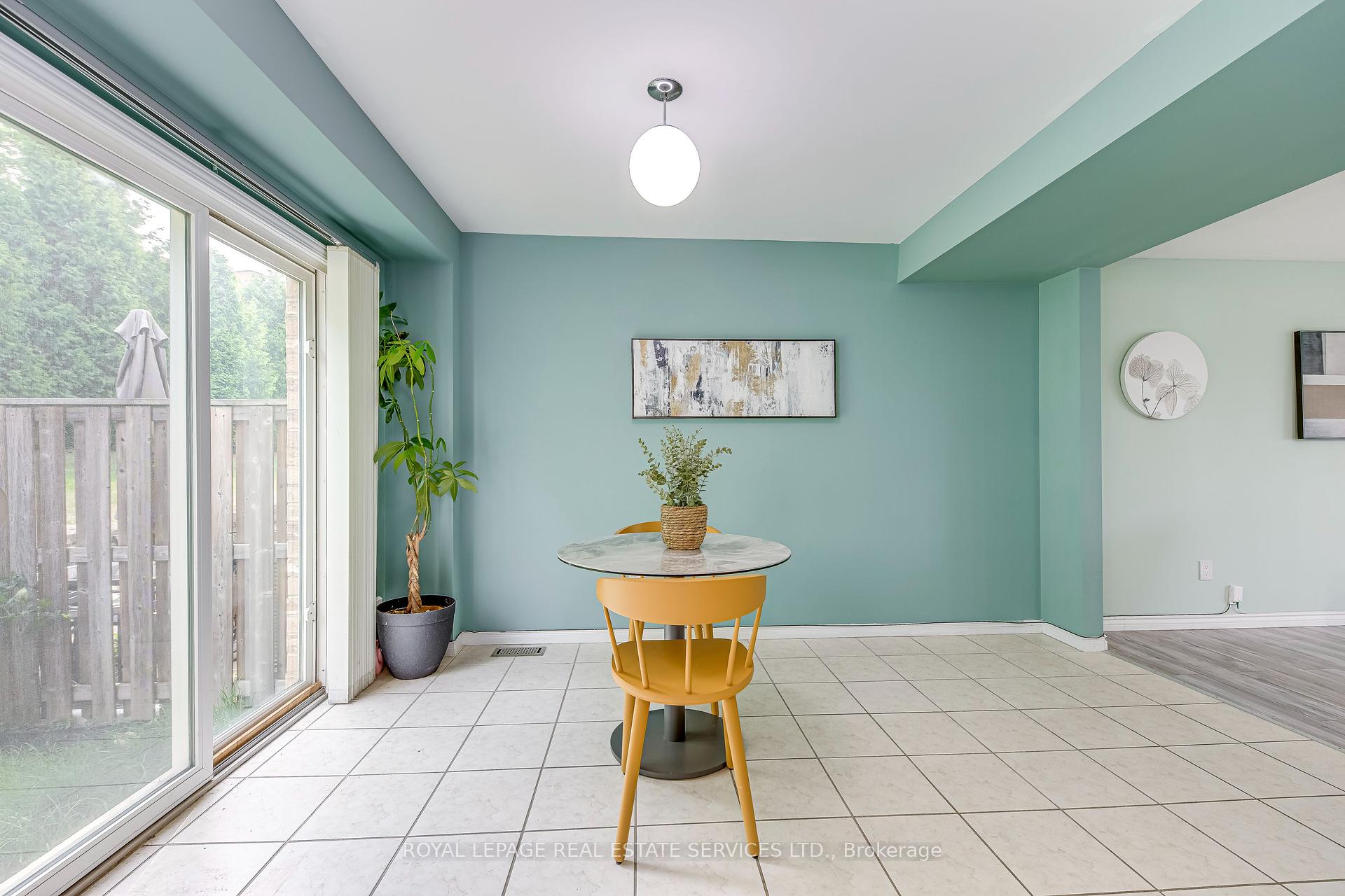 7 Southside Place #12
