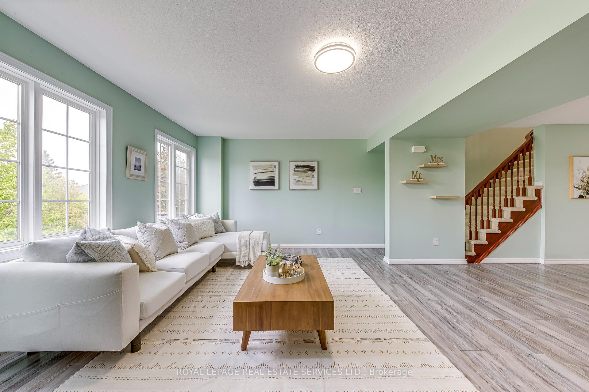 7 Southside Place #12